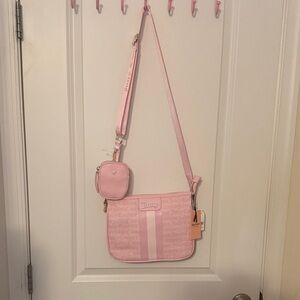 Juicy Couture state of my heart, ex body clutch